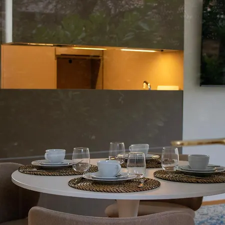 D'oro By Double Hospitality *